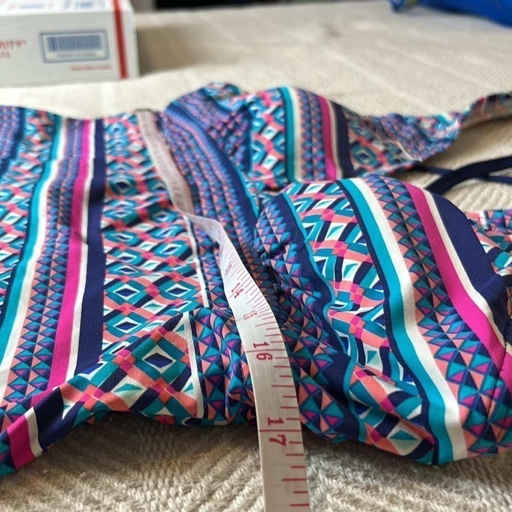 Geometric Patterned Tankini Top With Solid Navy B… - image 7